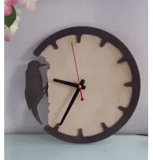 Часы деревянные Дятел